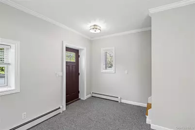 44 Ridgedale Avenue, Farmingville, NY 11738 - Photo 4