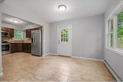 1241 Connetquot Avenue, Central Islip, NY 11722 - Photo 12