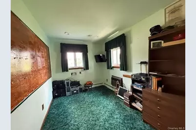 59 Farmers Avenue, Lindenhurst, NY 11757 - Photo 16