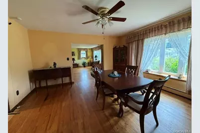 59 Farmers Avenue, Lindenhurst, NY 11757 - Photo 10