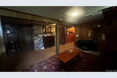 59 Farmers Avenue, Lindenhurst, NY 11757 - Photo 18