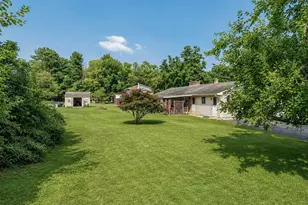 2 Schrempp Ln, Pine Bush, NY 12566 - Photo 4