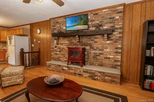 2 Schrempp Ln, Pine Bush, NY 12566 - Photo 8