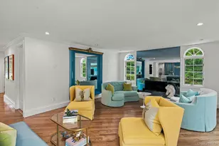 129 Oneck Ln, Westhampton Beach, NY 11978 - Photo 12