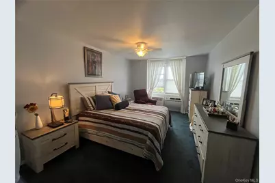 52 Yonkers Terrace #7K, Yonkers, NY 10704 - Photo 8