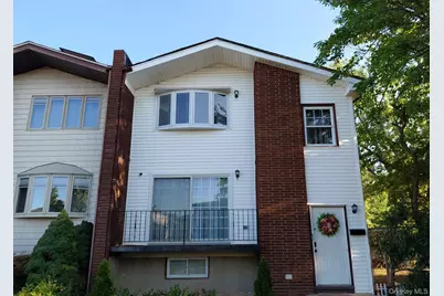 271 Leverett Avenue, New York, NY 10308 - Photo 2