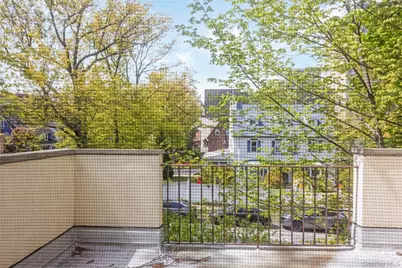 80-45 Grenfell Street, Kew Gardens, NY 11415 - Photo 26