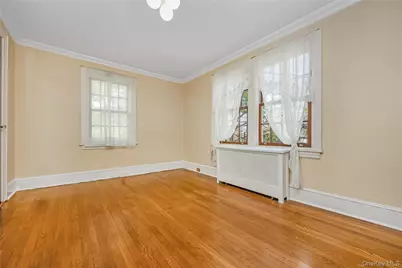 80-45 Grenfell Street, Kew Gardens, NY 11415 - Photo 20