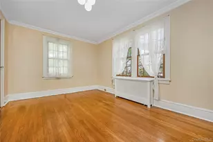 80-45 Grenfell St, Kew Gardens, NY 11415 - Photo 20