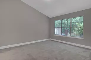 29 Glen Dr, Ridge, NY 11961 - Photo 18