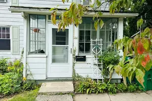 44 Davis Ave, Poughkeepsie, NY 12603 - Photo 2