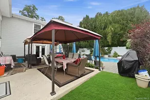 1844 Jefferson Ave, North Bellmore, NY 11710 - Photo 34