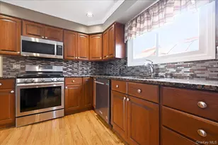 1844 Jefferson Ave, North Bellmore, NY 11710 - Photo 12