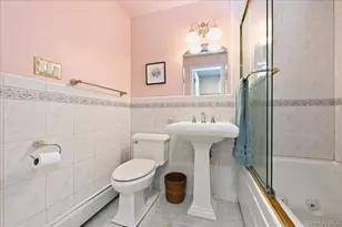 1844 Jefferson Ave, North Bellmore, NY 11710 - Photo 14