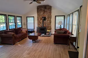 51 Aloma Rd, Rocky Point, NY 11778 - Photo 4