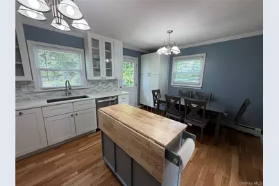 17 Hunter Street, Highland Mills, NY 10930 - Photo 10