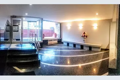 141-30 84th Road #4E, Jamaica, NY 11435 - Photo 2