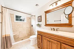 121 Bayway Ave, Bay Shore, NY 11706 - Photo 34