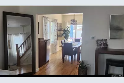 548 E Broadway, Long Beach, NY 11561 - Photo 4