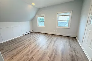 190 Meridian Rd, Levittown, NY 11756 - Photo 12