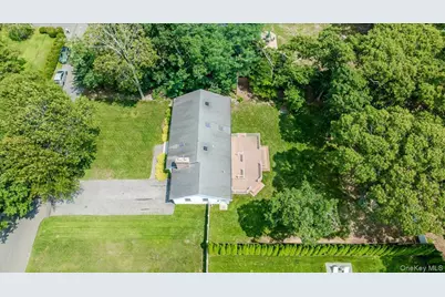 31 Carter Road, Hampton Bays, NY 11946 - Photo 40