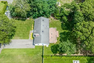 31 Carter Rd, Hampton Bays, NY 11946 - Photo 40