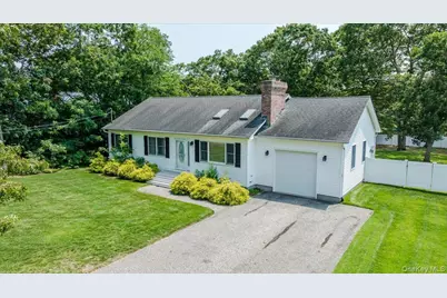 31 Carter Road, Hampton Bays, NY 11946 - Photo 38