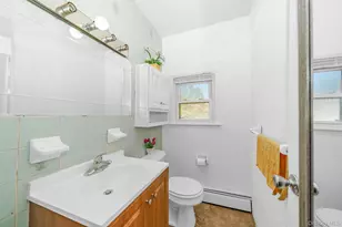 9 Van Cedar St, Brentwood, NY 11717 - Photo 32