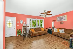9 Van Cedar St, Brentwood, NY 11717 - Photo 12