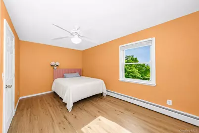 9 Van Cedar Street, Brentwood, NY 11717 - Photo 18