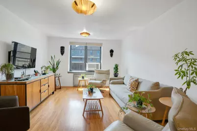 445 W 240th Street #6A, Bronx, NY 10463 - Photo 2