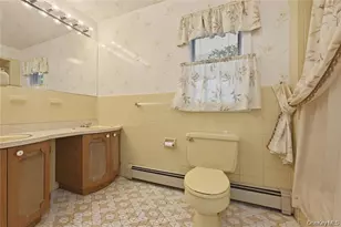 2640 Harvey Ave, Oceanside, NY 11572 - Photo 10