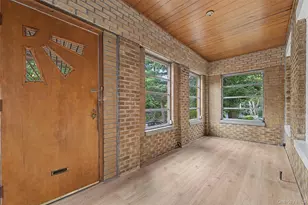 1085 Sackett Ave, Bronx, NY 10461 - Photo 8