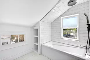 94 Main St, Roslyn, NY 11576 - Photo 22