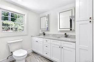 94 Main St, Roslyn, NY 11576 - Photo 16