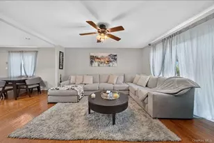 60 Lincoln Ave, Deer Park, NY 11729 - Photo 8