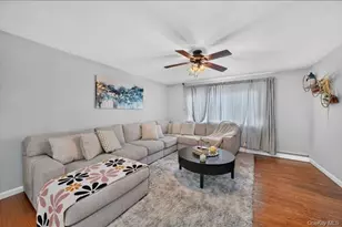 60 Lincoln Ave, Deer Park, NY 11729 - Photo 6