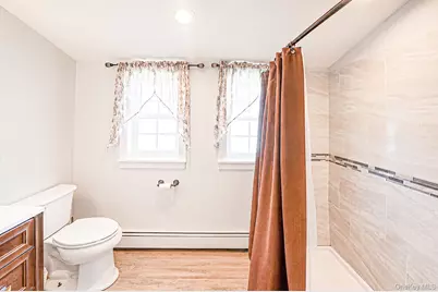 89 Avery Avenue, Patchogue, NY 11772 - Photo 16