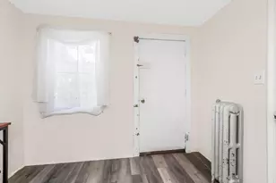 865 E 215th St, Bronx, NY 10467 - Photo 8