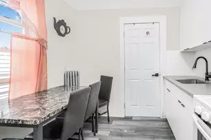 865 E 215th St, Bronx, NY 10467 - Photo 12