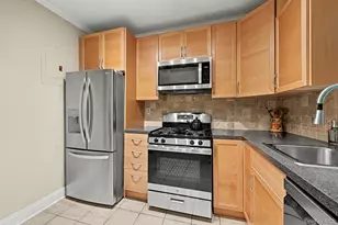 50 Rockledge Rd, Hartsdale, NY 10530 - Photo 12