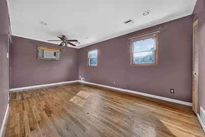 20 Revere Circle, Port Jefferson, NY 11776 - Photo 14