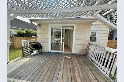 175 S Brookside Avenue, Freeport, NY 11520 - Photo 34
