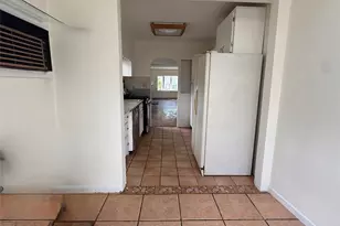 175 S Brookside Ave, Freeport, NY 11520 - Photo 14