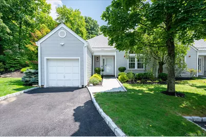 215 Sandpiper Court, Yorktown Heights, NY 10598 - Photo 6