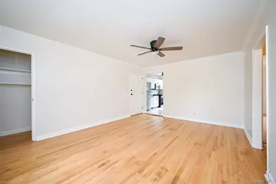 540 Tuckahoe Road #2B, Yonkers, NY 10710 - Photo 12
