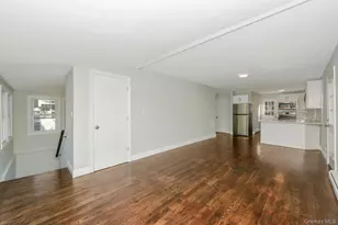 34 Glenna Little Trail, Huntington, NY 11743 - Photo 4