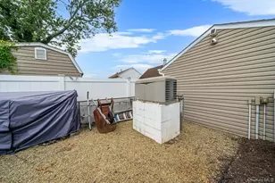 178 Chamberlin St, Oceanside, NY 11572 - Photo 26