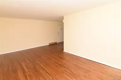 260 West Street #B4, Mount Kisco, NY 10549 - Photo 2