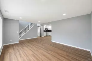 779 Peconic Ave, West Babylon, NY 11704 - Photo 14